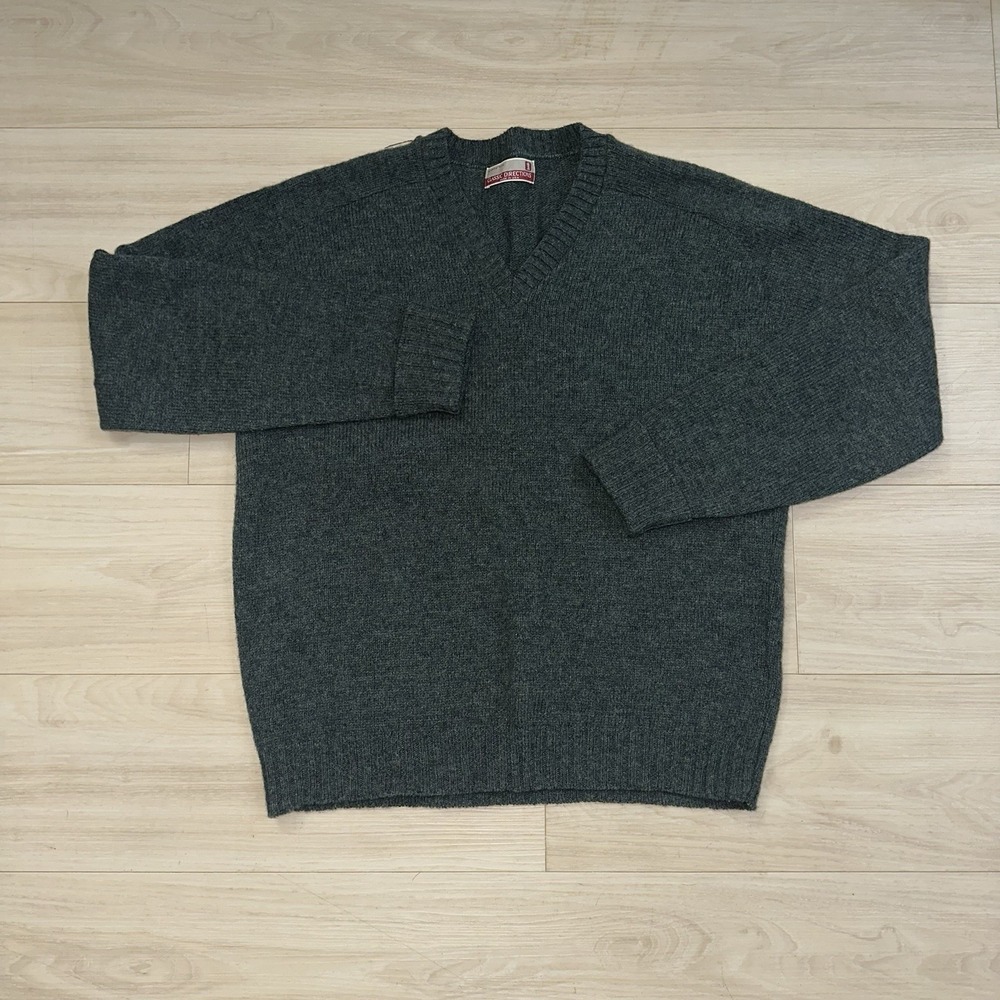 Vintage Classic Directions Sweater Men's Large Tall Green V-neck Wool Knit 80s - Picture 2 of 8